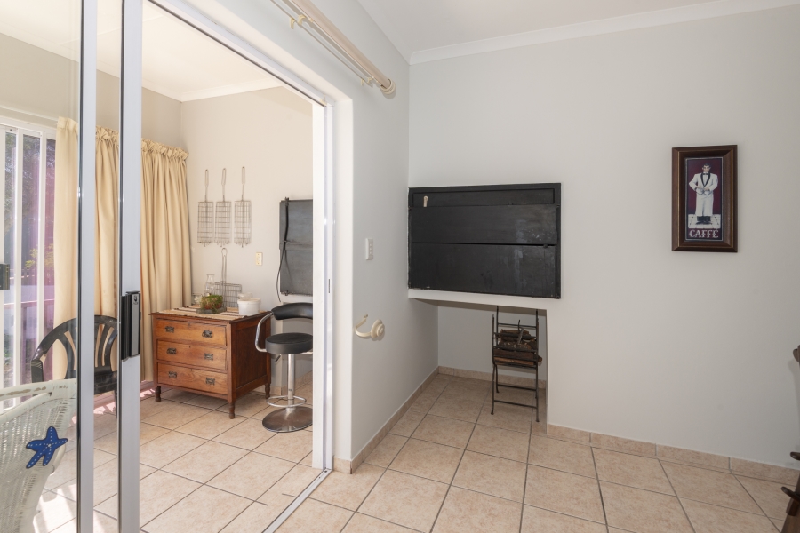 3 Bedroom Property for Sale in Country Club Western Cape